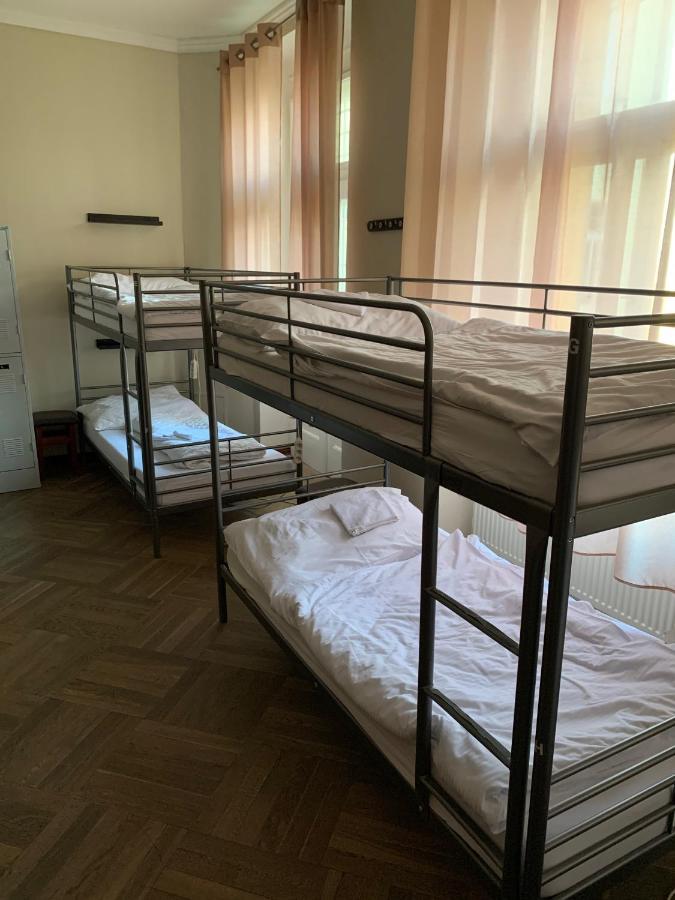 Onefam Old Town Hostel Praha Bagian luar foto